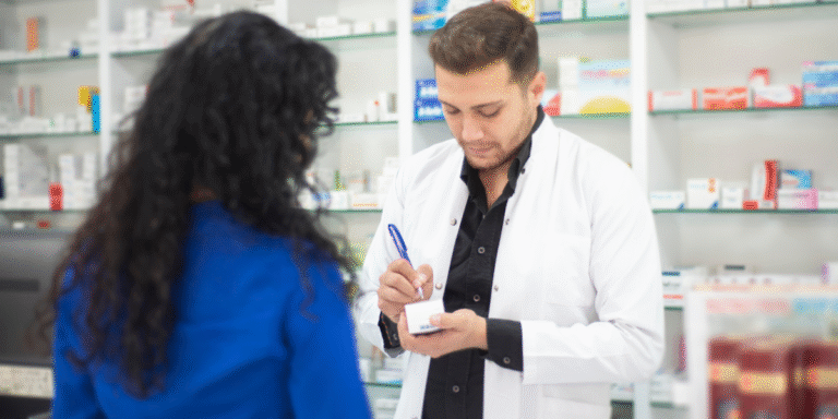 Pharmacy assistant certification in Canada_ what should students know