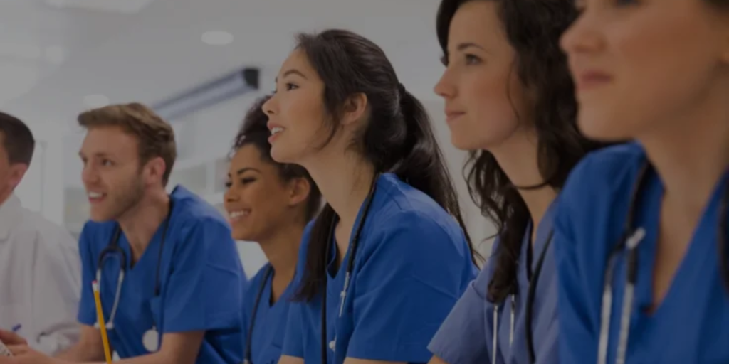 How to Choose the Right Healthcare Diploma Program for Your Career Goals