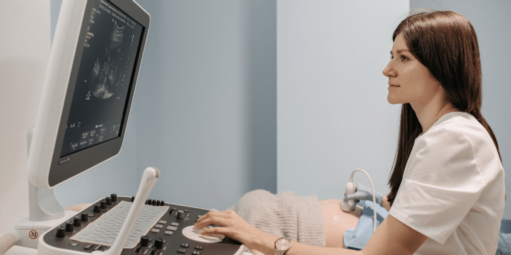 What Subjects Are Included in a Diagnostic Medical Sonography Program